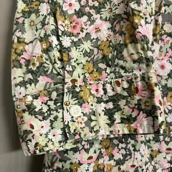 Orvis Button Up Women’s Floral 3/4 Sleeve Shirt - Wrinkle Resistant | Medium - Picture 4 of 6